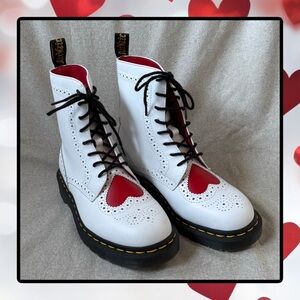 ❤️ Dr Martens 1460 Bentley II White Leather Red Heart Brogues Wing Tip Style UK4